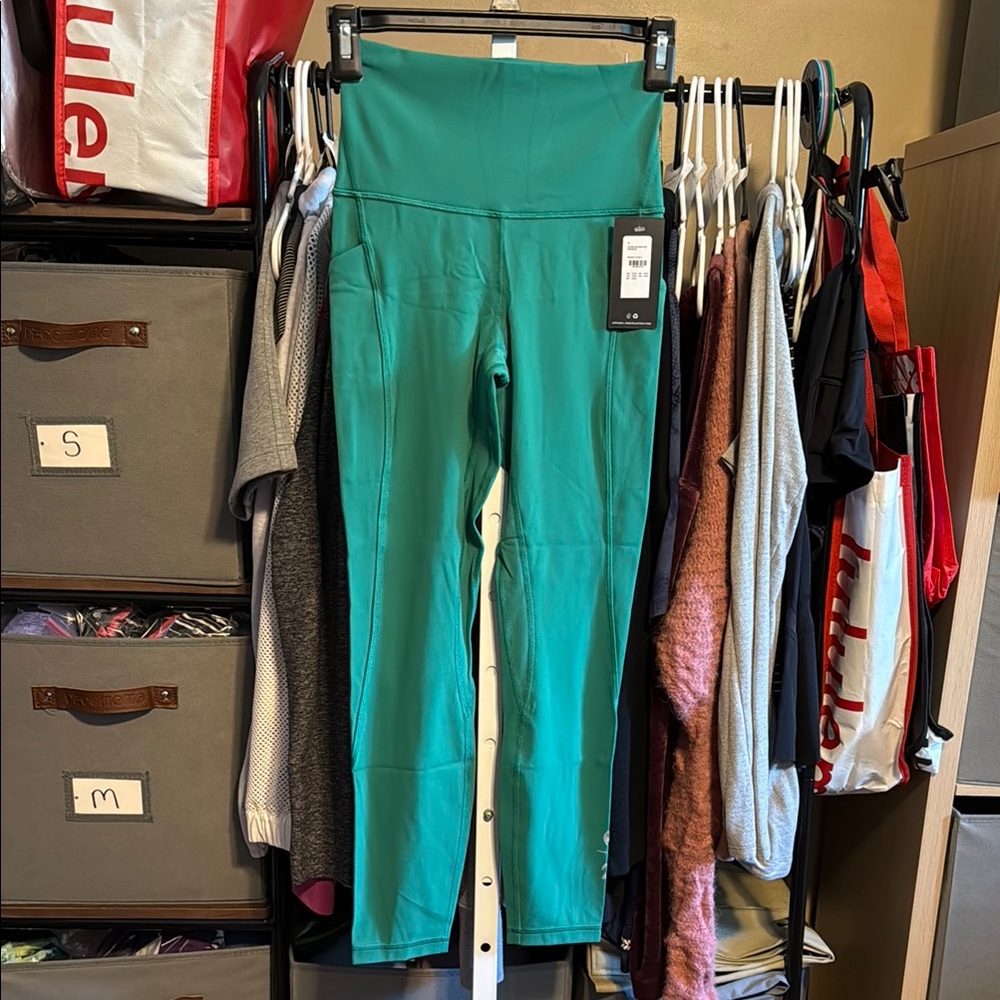 NWT Lululemon Align High Rise Pant 25” Side Pockets Sz 4 Cascadia Green Peloton